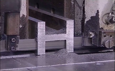 德宏大揭秘：带锯条价格多少钱才能买到高质量的产品？